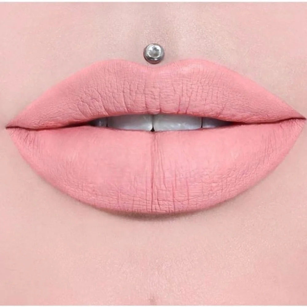 SKIN TIGHT New in Box Jeffree Star Velour Liquid Lipstick light pink nude